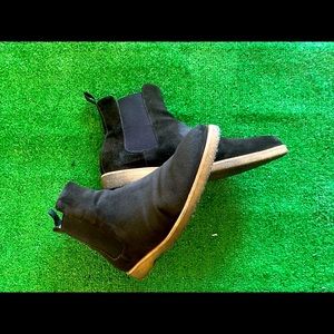 New Republic Suede Chelsea Boot Size 12